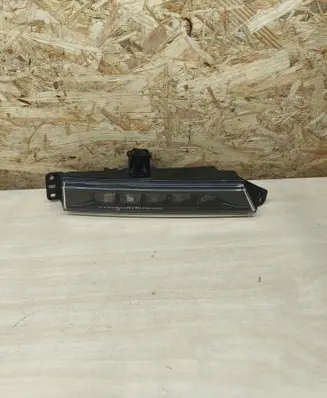 Honda HR-V Front fog light W3742 QE18A W4423
