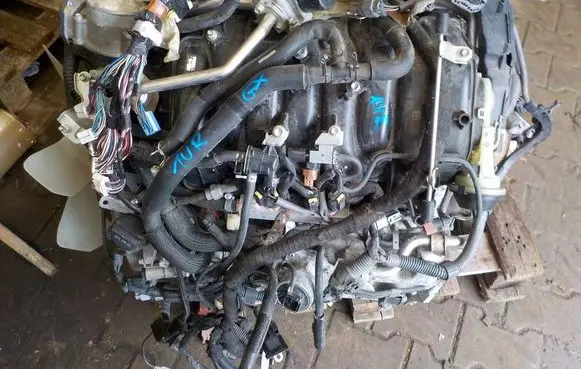 Lexus LS 460 - 600H Engine 1UR