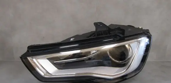 Audi A3 S3 8V Headlight/headlamp 8V0941005 1EL01074021 01074021AE
