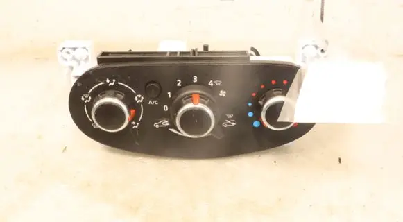 Dacia Dokker Interior fan control switch 