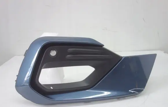 Ford Focus Front bumper lower grill 15A245