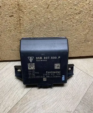 Porsche Macan (95B) Gateway control module 95B907530P