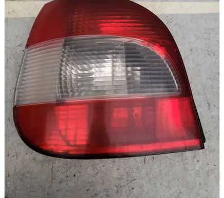 Renault Scenic I Rear/tail lights E29002