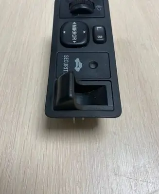 Toyota Corolla E160 E170 Wing mirror switch 183574