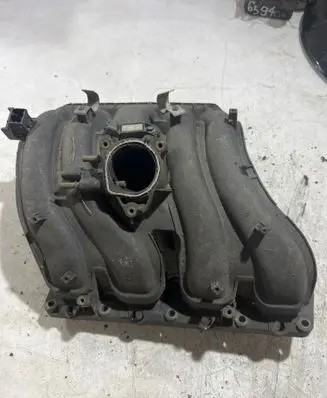 Peugeot 307 Intake manifold 9636741080