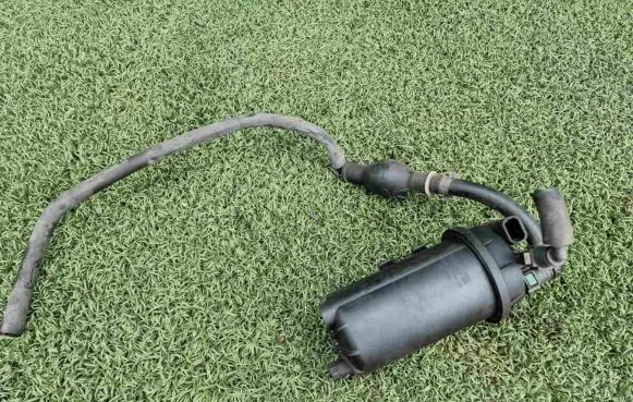 Renault Master II Fuel filter bracket/mount holder 8200416950