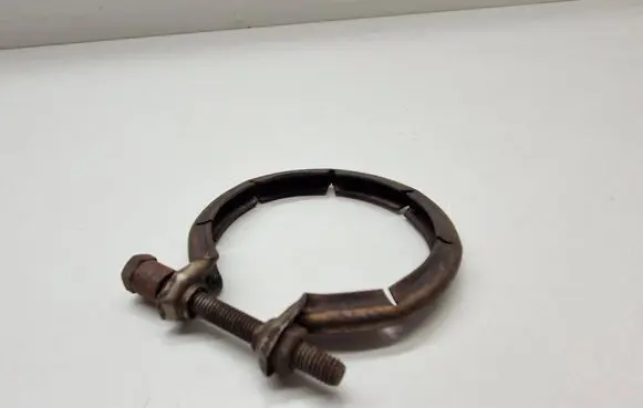 BMW 3 E90 E91 Muffler pipe connector clamp 8512137
