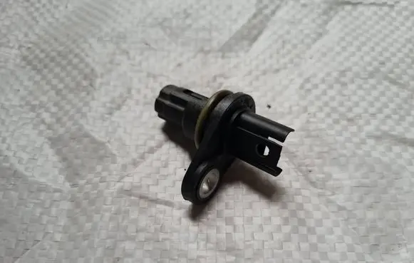 BMW 3 E90 E91 Crankshaft position sensor 7525015