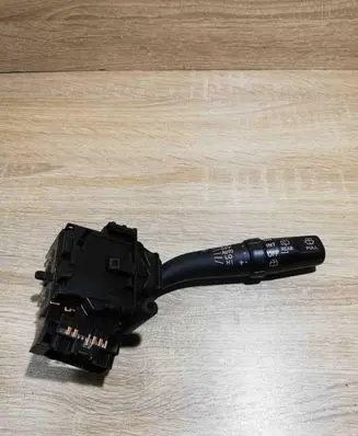 Toyota Corolla Verso AR10 Indicator stalk 8465205170