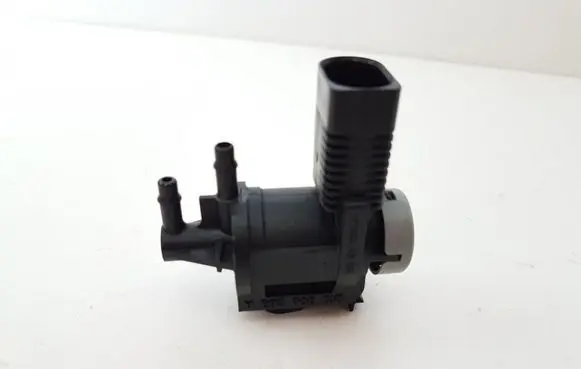 Audi Q5 SQ5 Turbo solenoid valve 1K0906283A