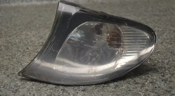 BMW 3 E46 Front indicator light 18A164B