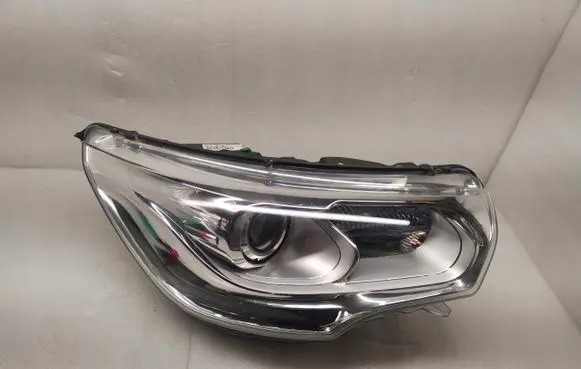 Citroen DS4 Headlight/headlamp