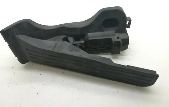 Skoda Octavia Mk2 (1Z) Accelerator throttle pedal 1K1721503P