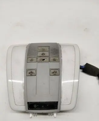 Mercedes-Benz C W204 Front seat light A2048200823 0119367929 2JM00996602