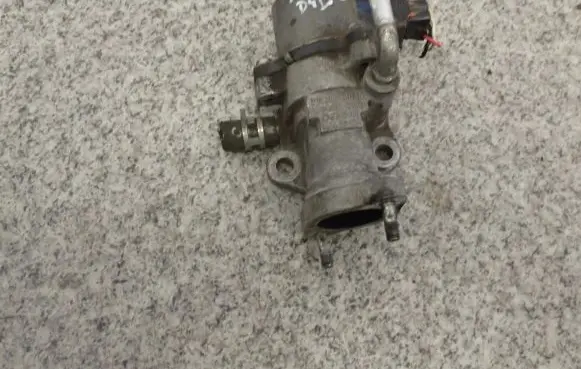 Toyota Corolla E120 E130 EGR thermostat 