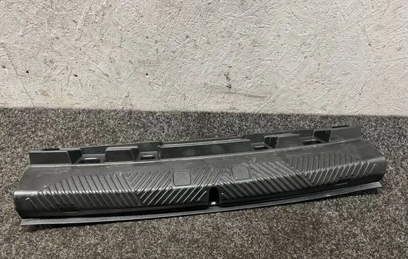 BMW i5 G60 Other trunk/boot trim element 5A09330 51475A09330