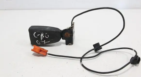 Volvo C30 Rear seatbelt buckle 8686941 317162