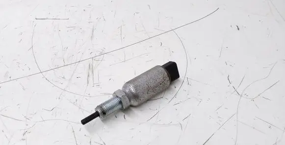 Clutch pedal sensor