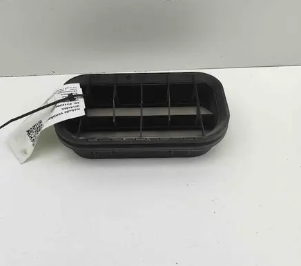 Aston Martin Vantage III Quarter panel pressure vent 6G33A019K51AA