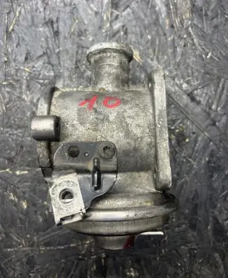 BMW 3 E90 E91 EGR valve 7791480