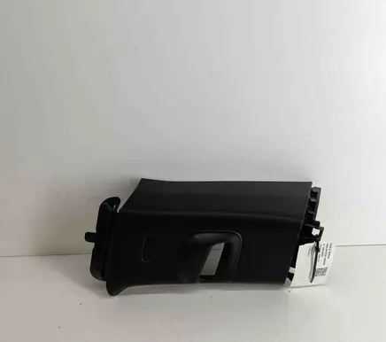 (C) pillar trim