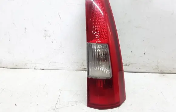 Volvo V70 Rear/tail lights 9154494