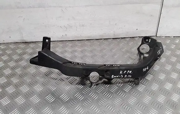 BMW 3 E92 E93 Headlight/headlamp mounting bracket 7154723