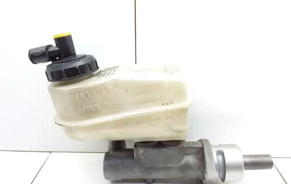Renault Scenic I Master brake cylinder 7700436913 7700828034