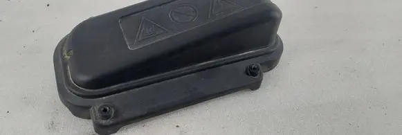 BMW 5 F10 F11 Fuse box cover 7555189 58650910