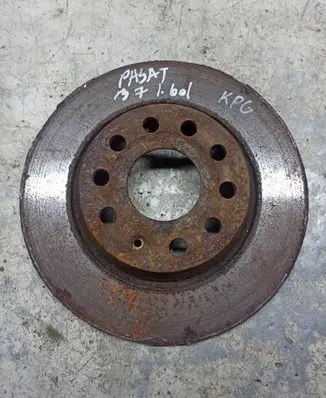Volkswagen PASSAT B7 Rear brake disc