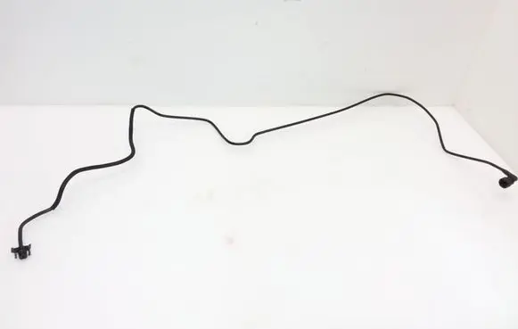 Volvo XC60 Engine coolant pipe/hose 8G918K012CE