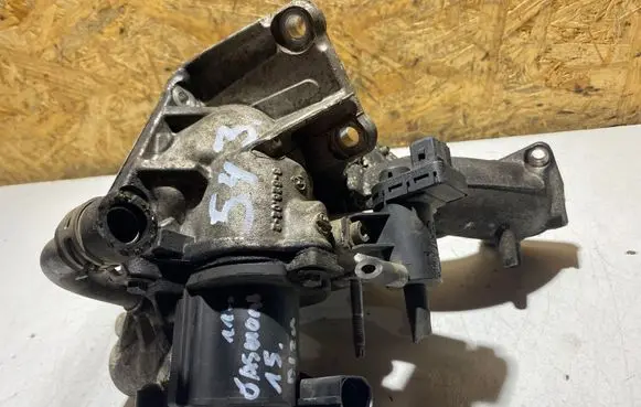 Nissan Qashqai EGR valve 8200836385