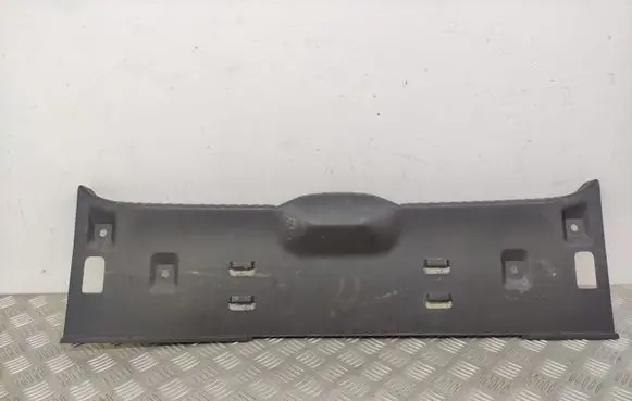 Citroen C3 Trunk/boot sill cover protection 9811857577