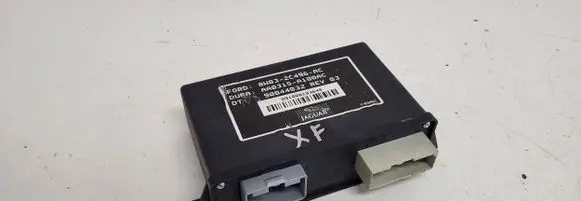 Jaguar XF X260 Hand brake control module 8W832C496AC 90044032 AA0315A100AC