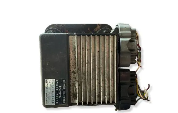Toyota Corolla Verso E121 Fuel injection control unit/module 8987120050