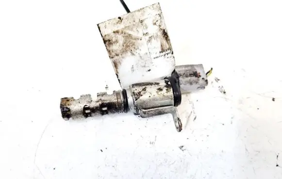 Toyota Auris E180 Camshaft vanos timing valve 30T050