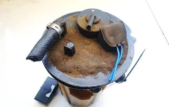 Mercedes-Benz A W168 Fuel level sensor 