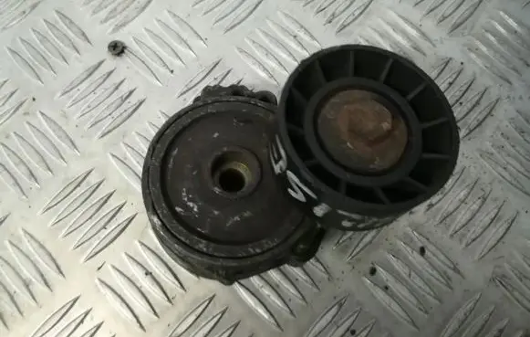 Fiat Ulysse Generator/alternator belt tensioner