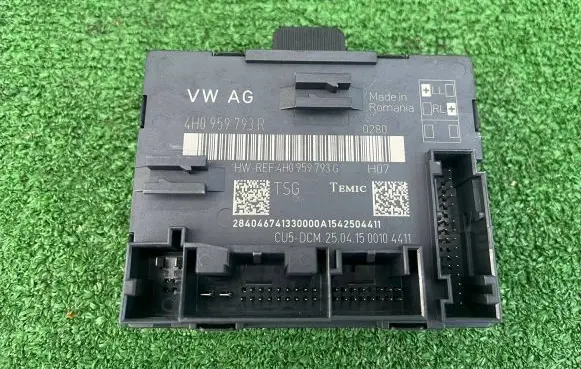 Audi A8 S8 D4 4H Door control unit/module 4H0959793R 4H0959793G