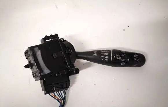 Suzuki Grand Vitara II Wiper control stalk 