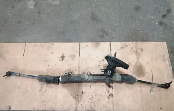 Ford Mondeo Mk III Steering rack 1S7C3550AA