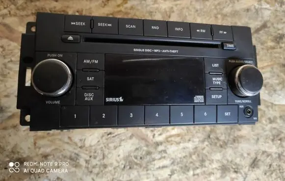 Chrysler 200 Radio/CD/DVD/GPS head unit P05091163AA