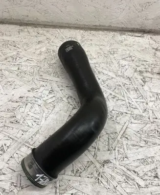 Jeep Grand Cherokee (WK) Intercooler hose/pipe 55037962AA