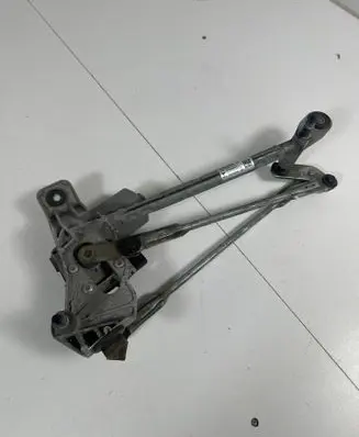Tesla Model Y Front wiper linkage and motor 165893600A 339702207K