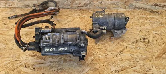Mercedes-Benz E W212 Air conditioning (A/C) compressor (pump) KK002