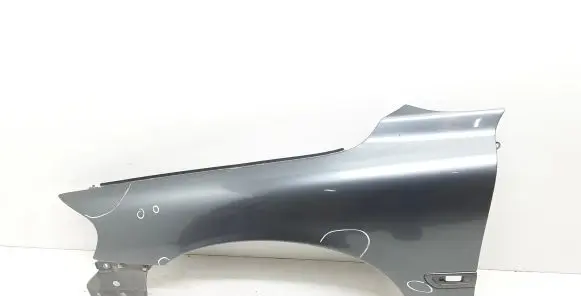 Volvo V70 Fender