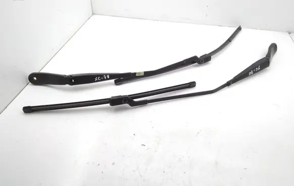 Volvo XC70 Headlight wiper blade set 