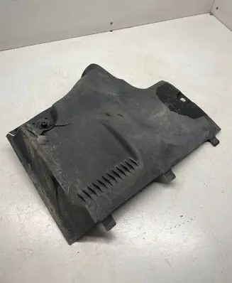 Audi A5 8T 8F Center/middle under tray cover 8K0825202A 8K0825202