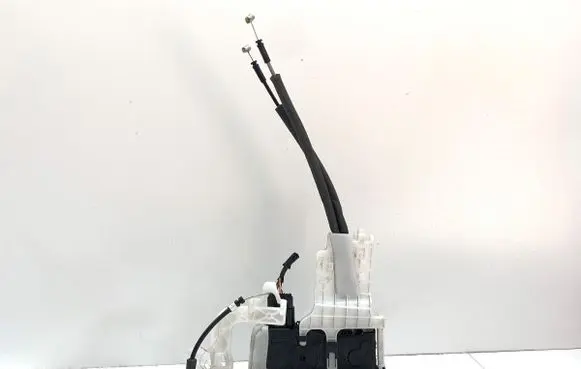 Hyundai ix35 Front door lock