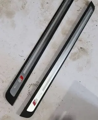 Audi A5 8T 8F Front sill trim cover 8T0853373 8T0853374